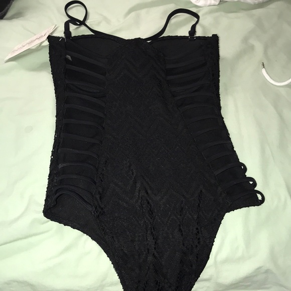 NWT black cutout one piece swimsuit - Picture 2 of 3